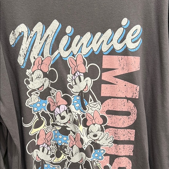 Disney Minnie Mouse Graphic Long Sleeve Shirt NWT - Picture 2 of 4